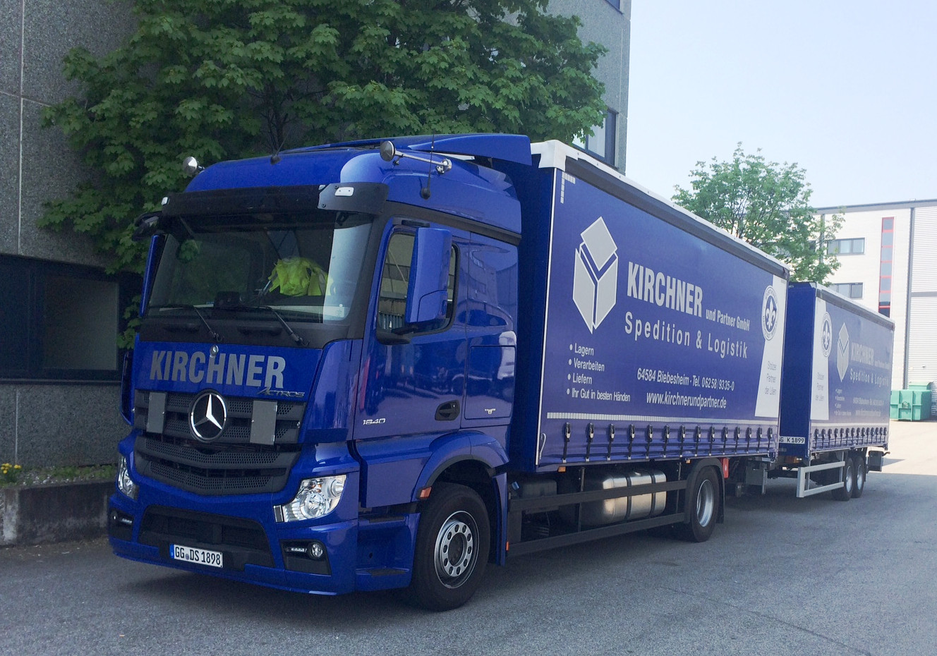 Kirchner und Partner Spedition und Logistik LKW